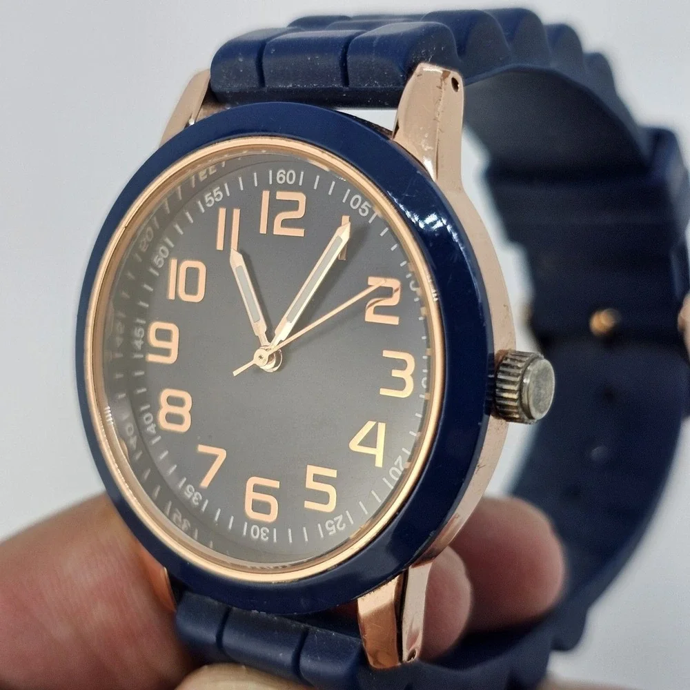 Unisex‎ Watch 38MM Blue Dial Blue Gold Case Blue Plastic Band Straps New Battery